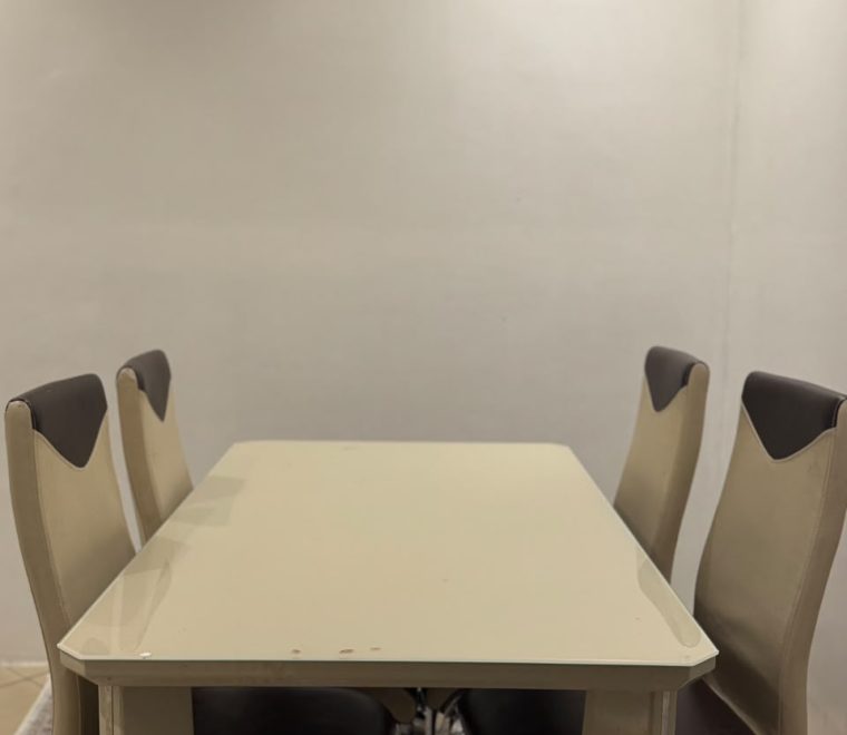 four person used dining table in dammam